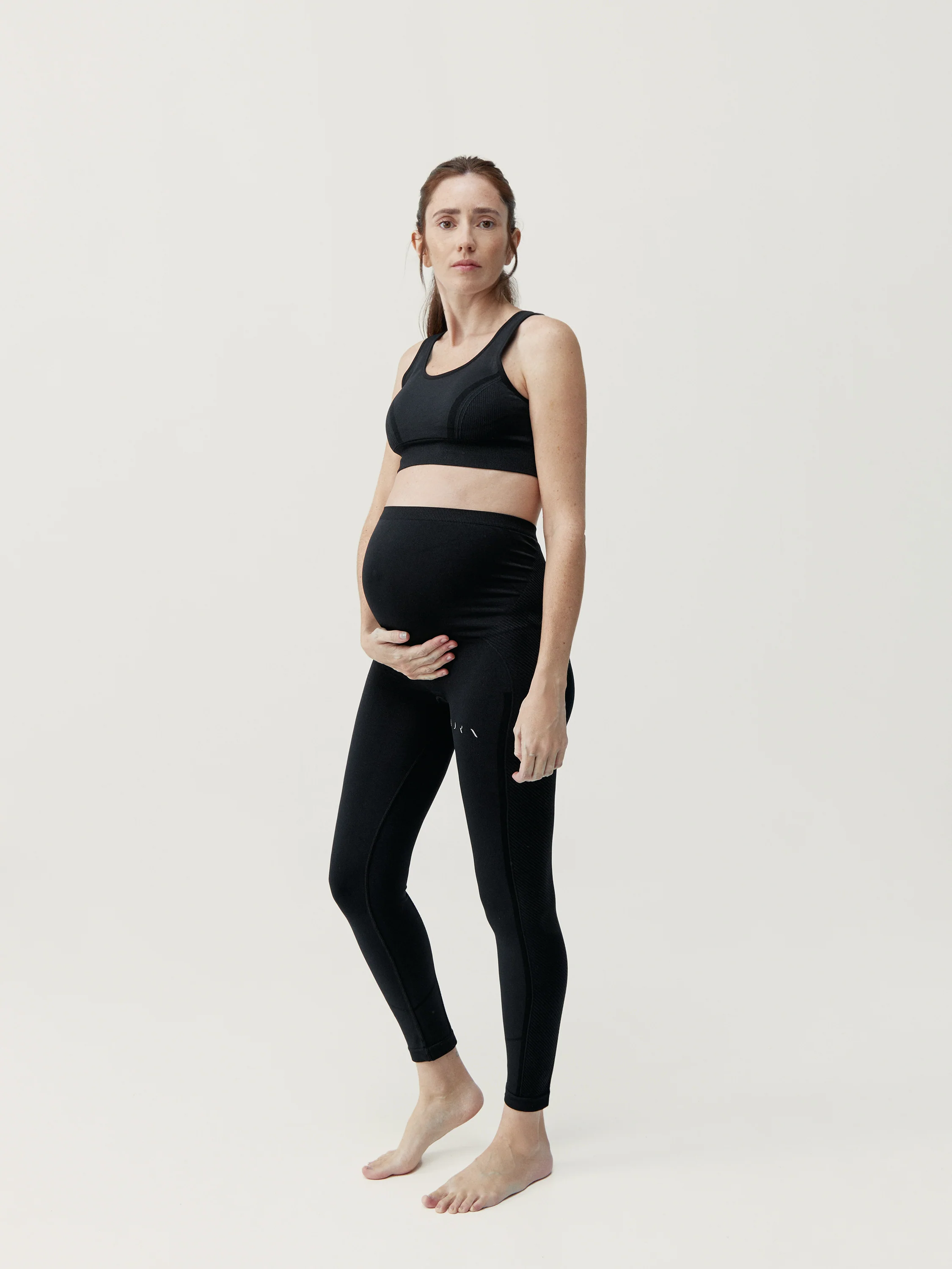 Top Mommy Line Black - Image 3