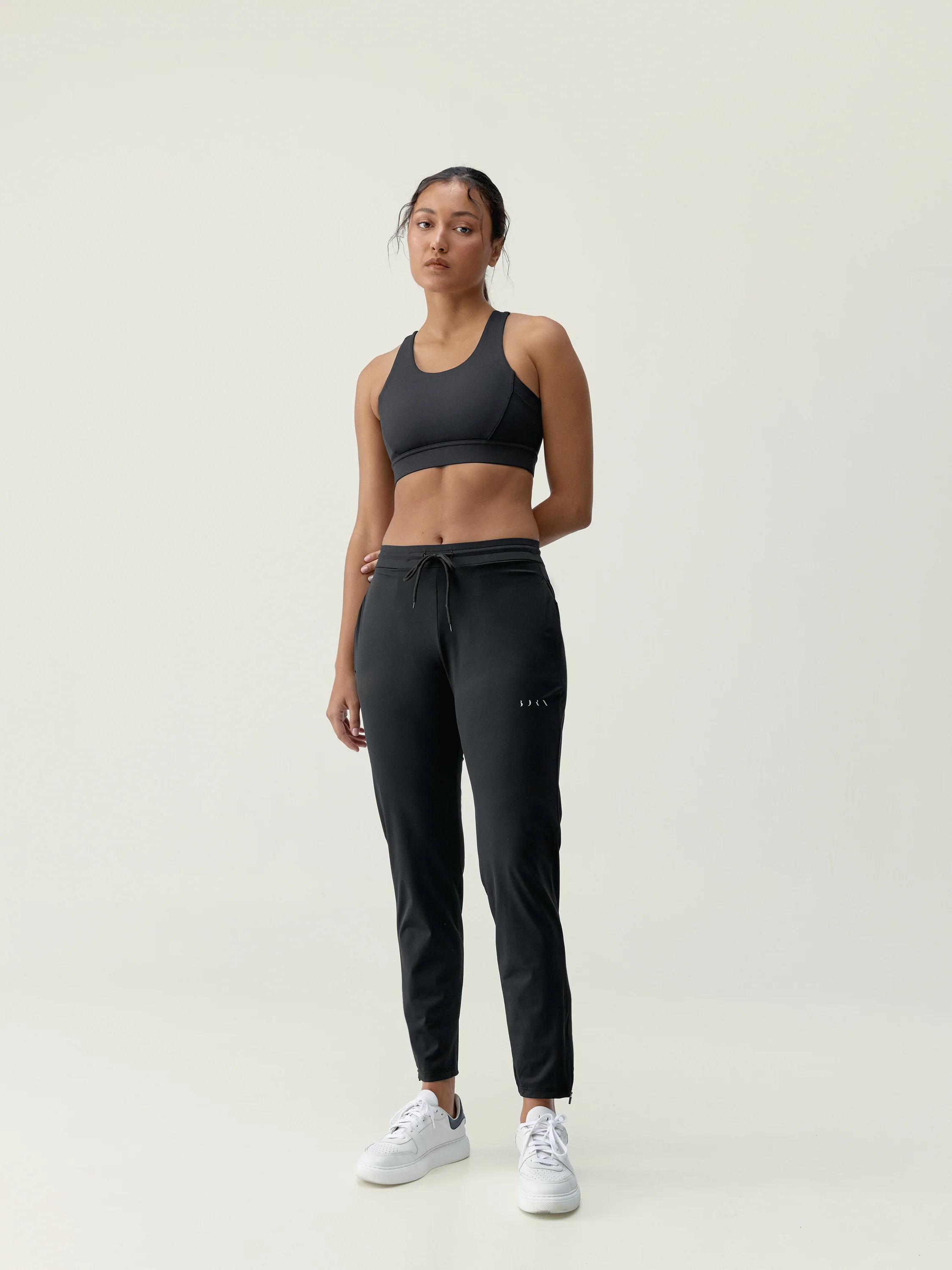 Jogger Airla Black - Image 4