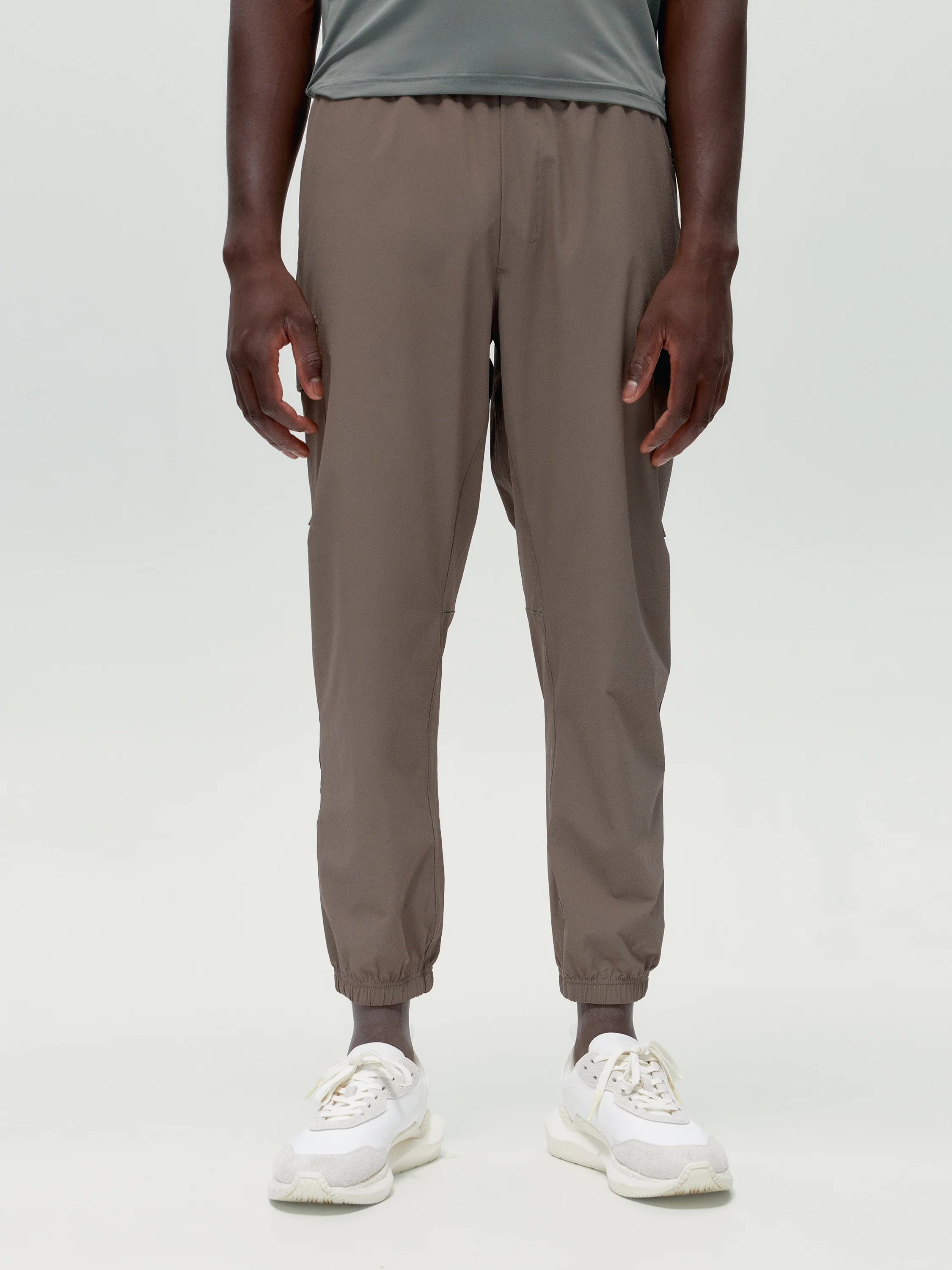 Jogger Minho Taupe - Image 2
