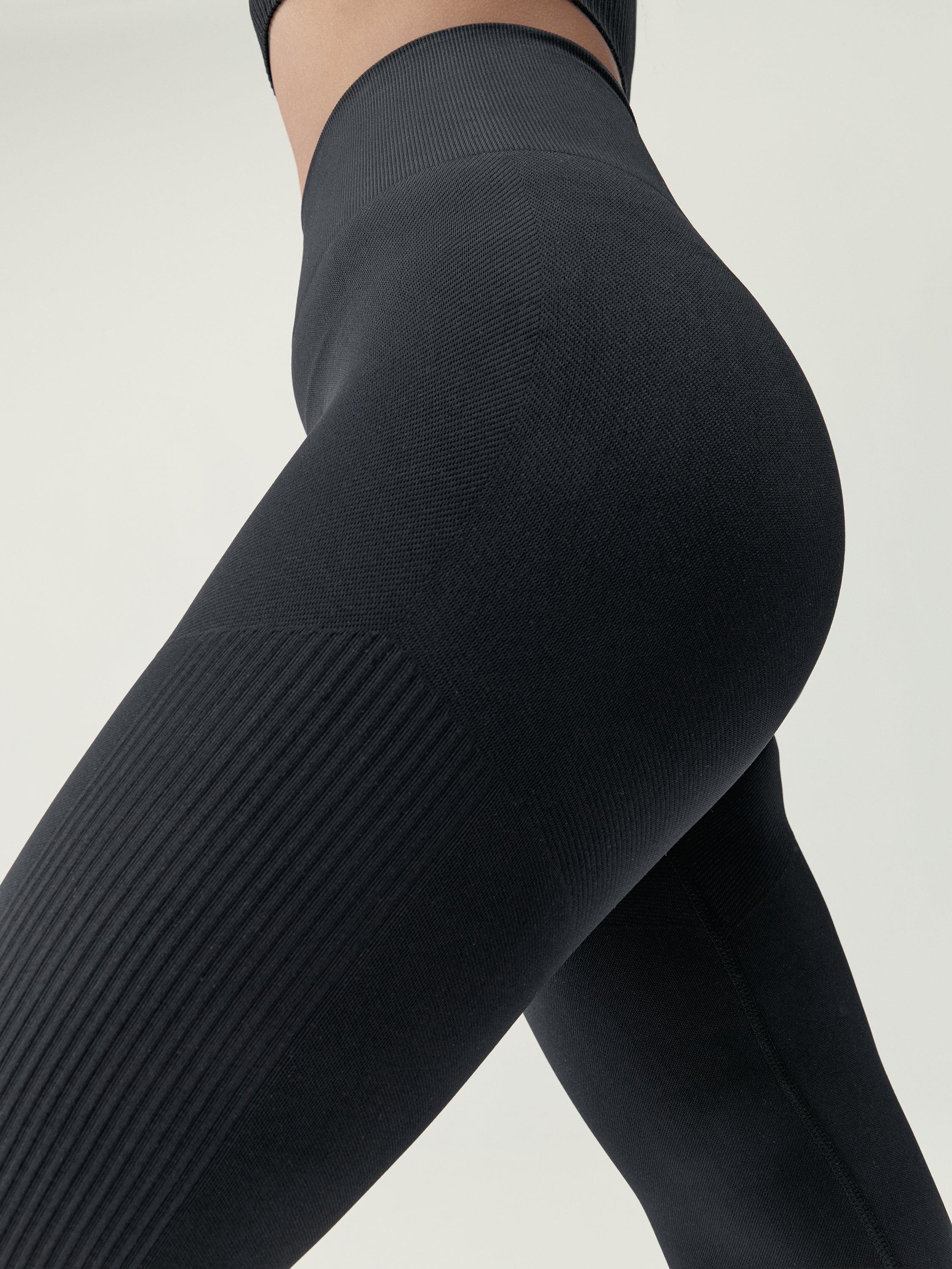 Legging Yami Black - Image 3