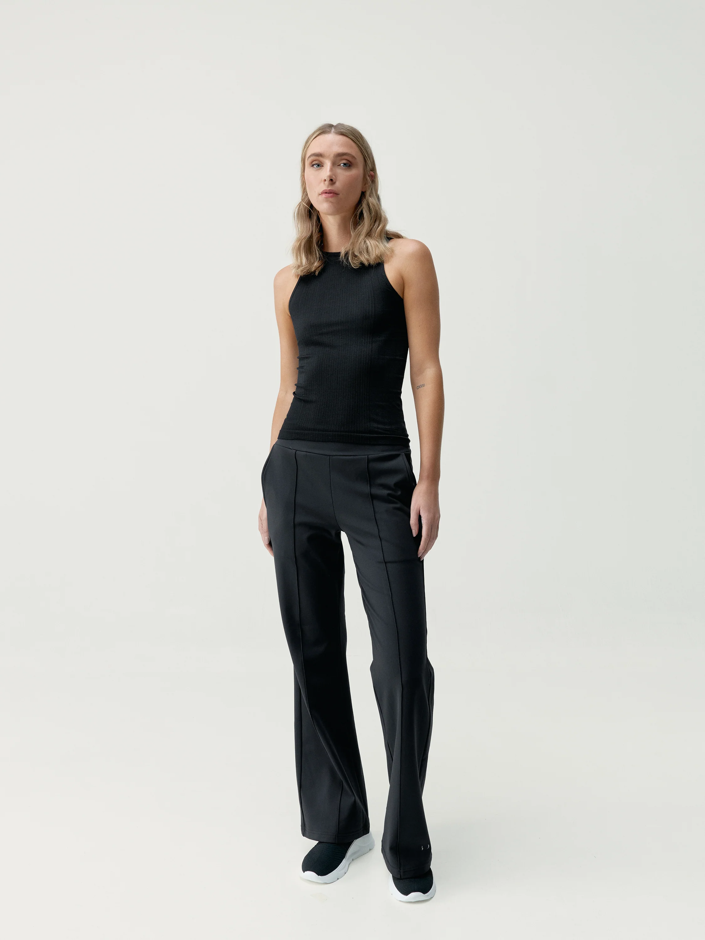 Pants Leya Black - Image 6