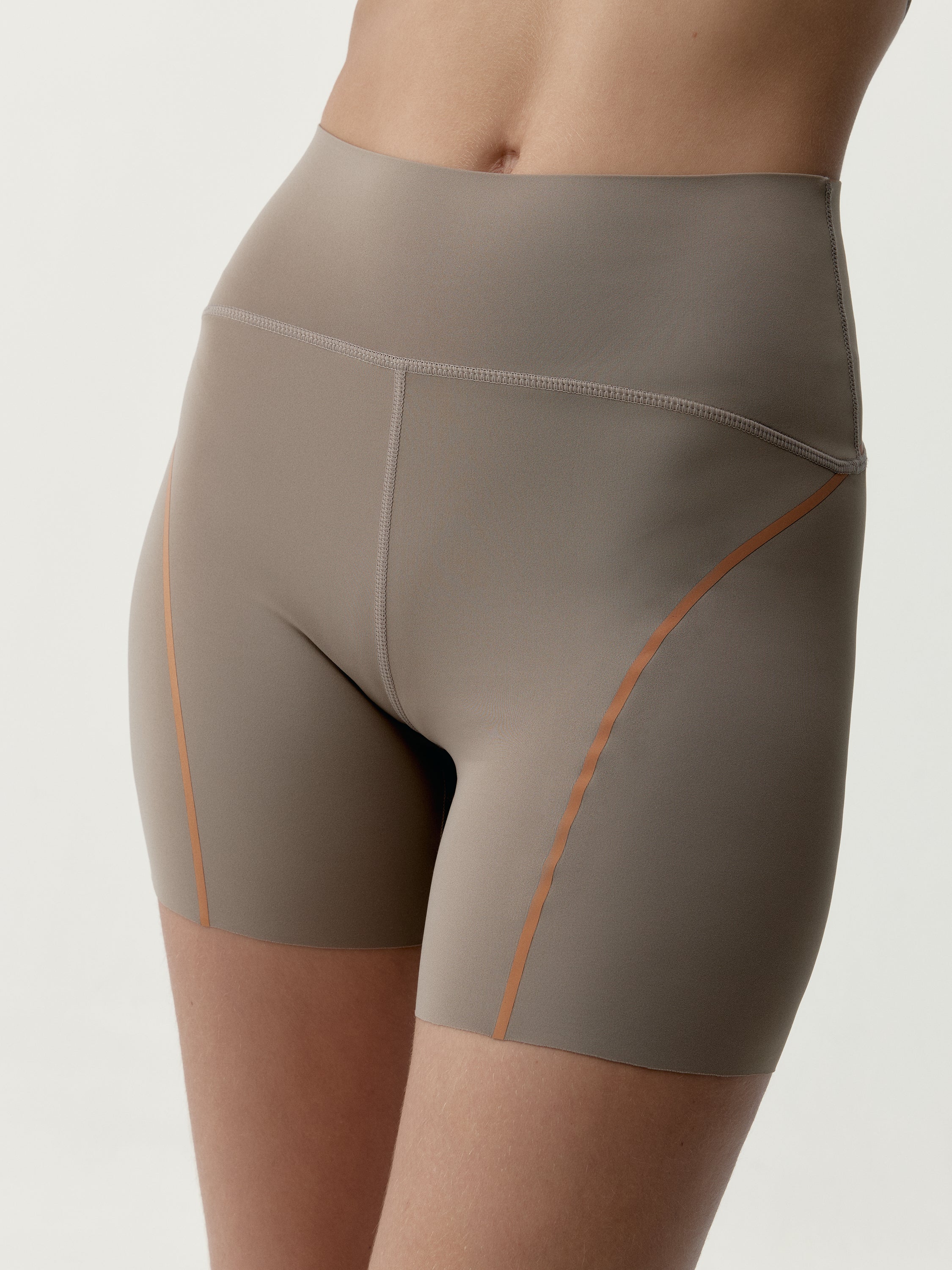 Short Brone Taupe - Image 2