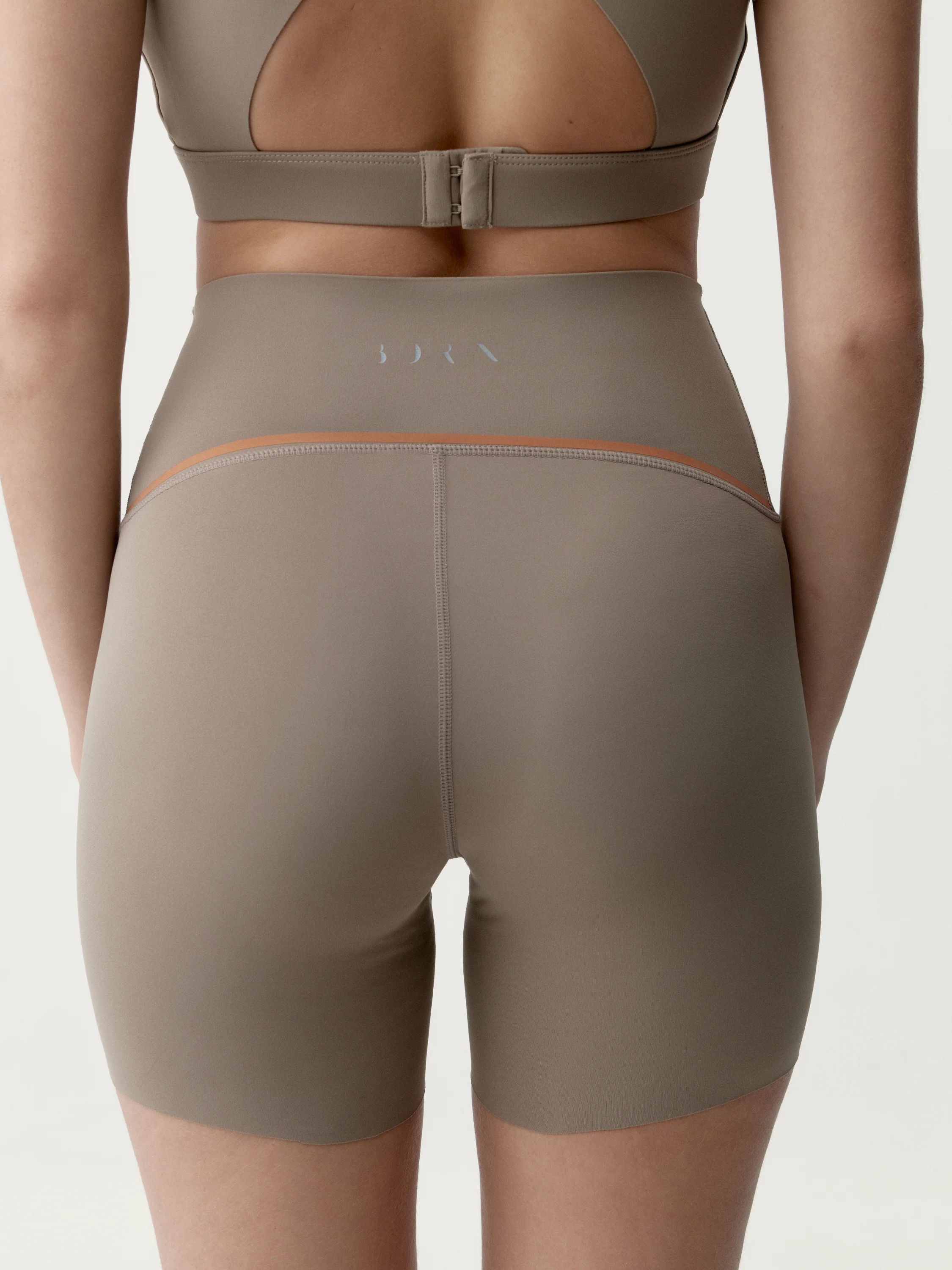 Short Brone Taupe - Image 3
