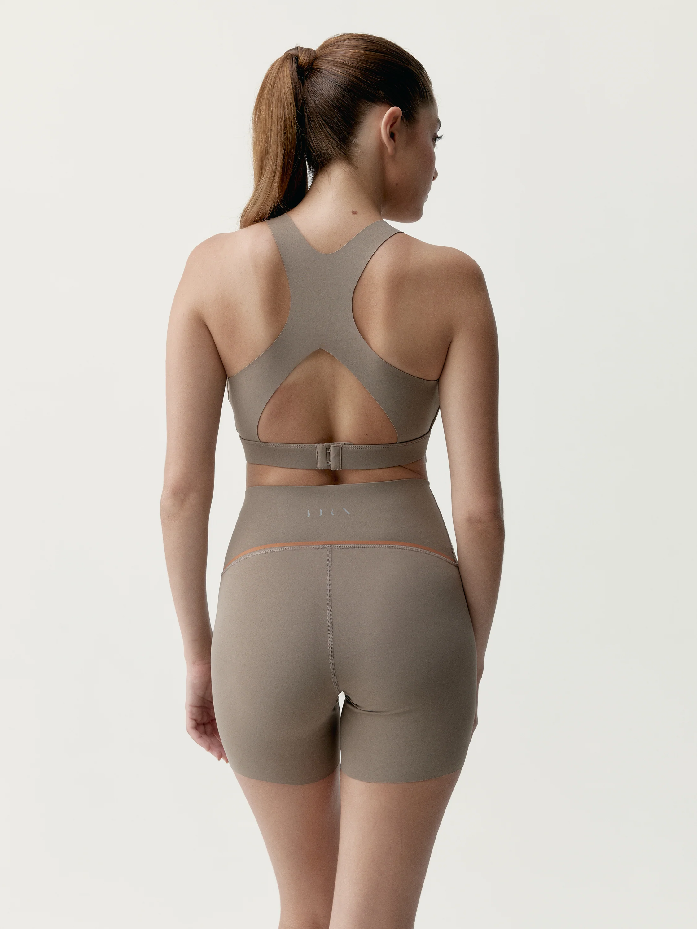 Short Brone Taupe - Image 6