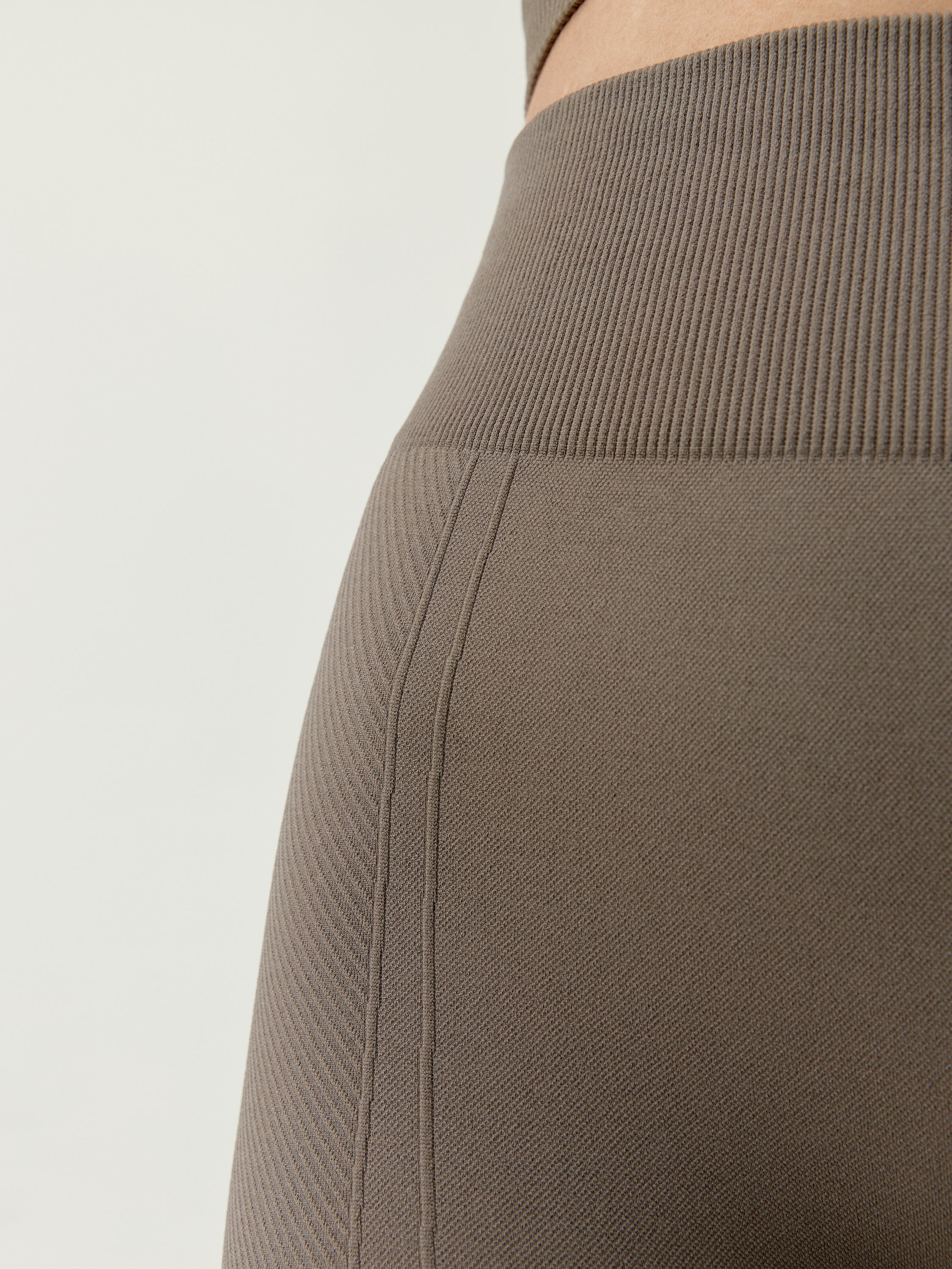 Short India Walnut - Image 4