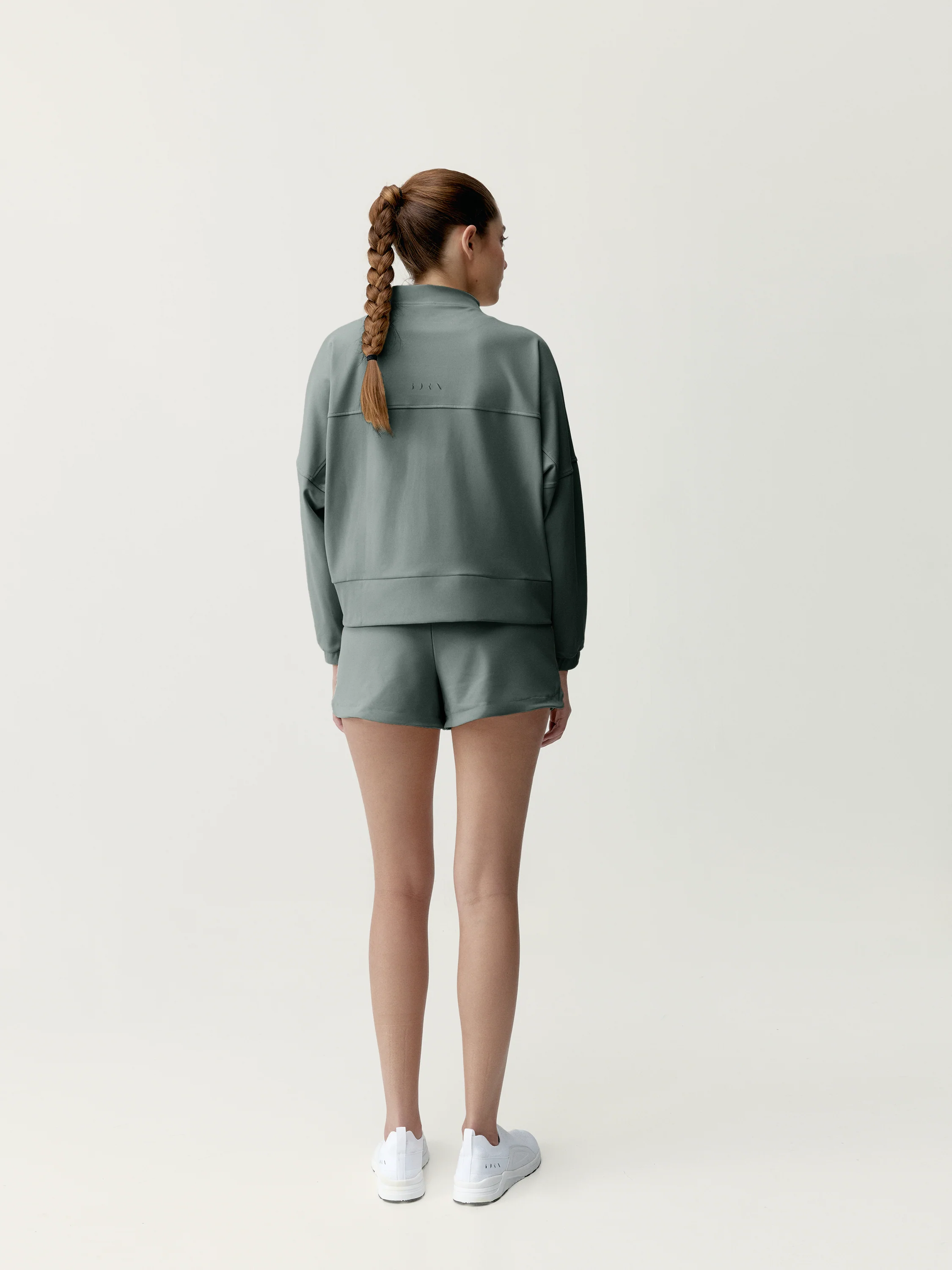 Short Leila Tea - Image 7