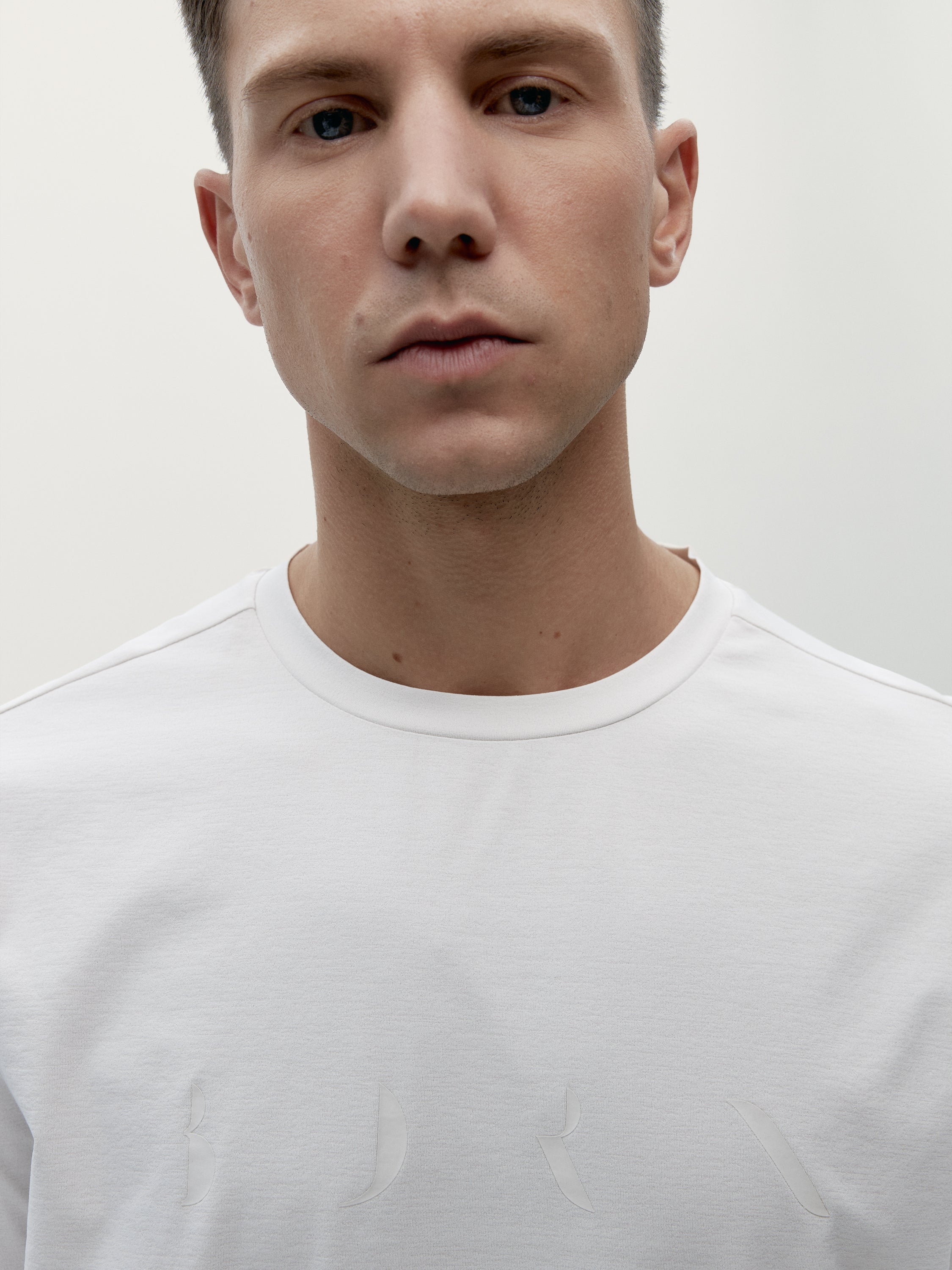 T-Shirt Melville White Chalk - Image 4