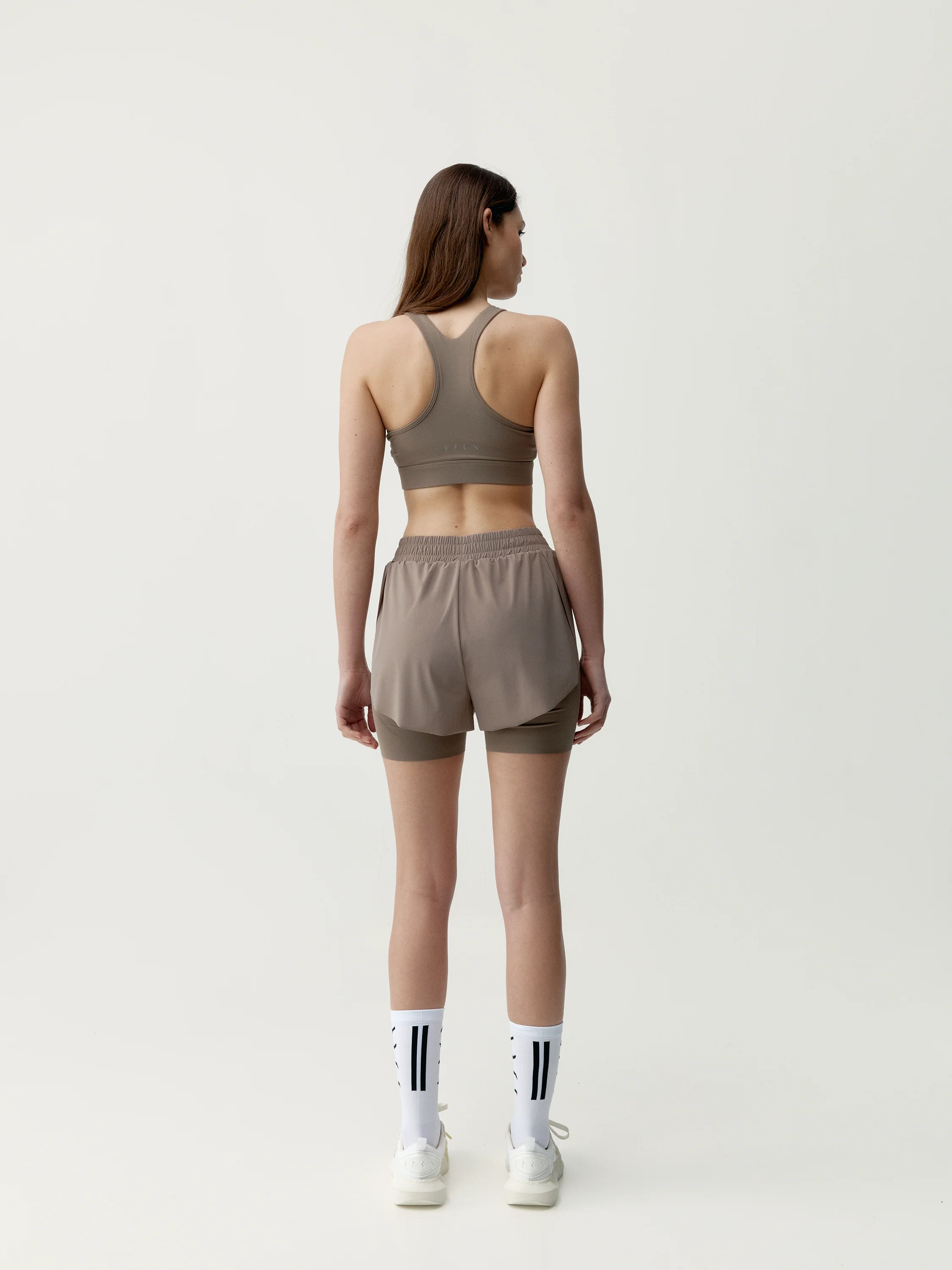 Top Bikila Taupe - Image 5