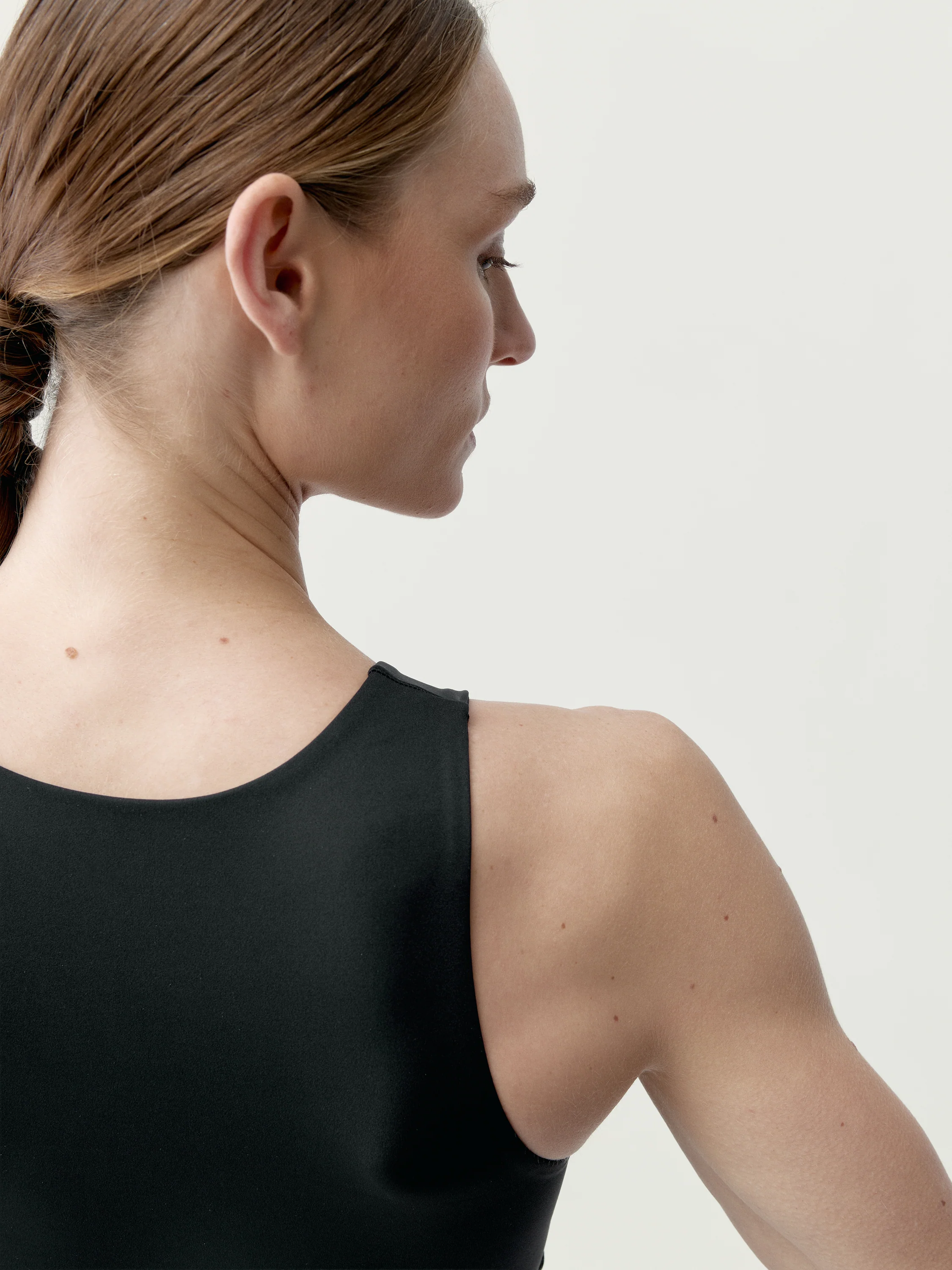 Top Elin Black - Image 7