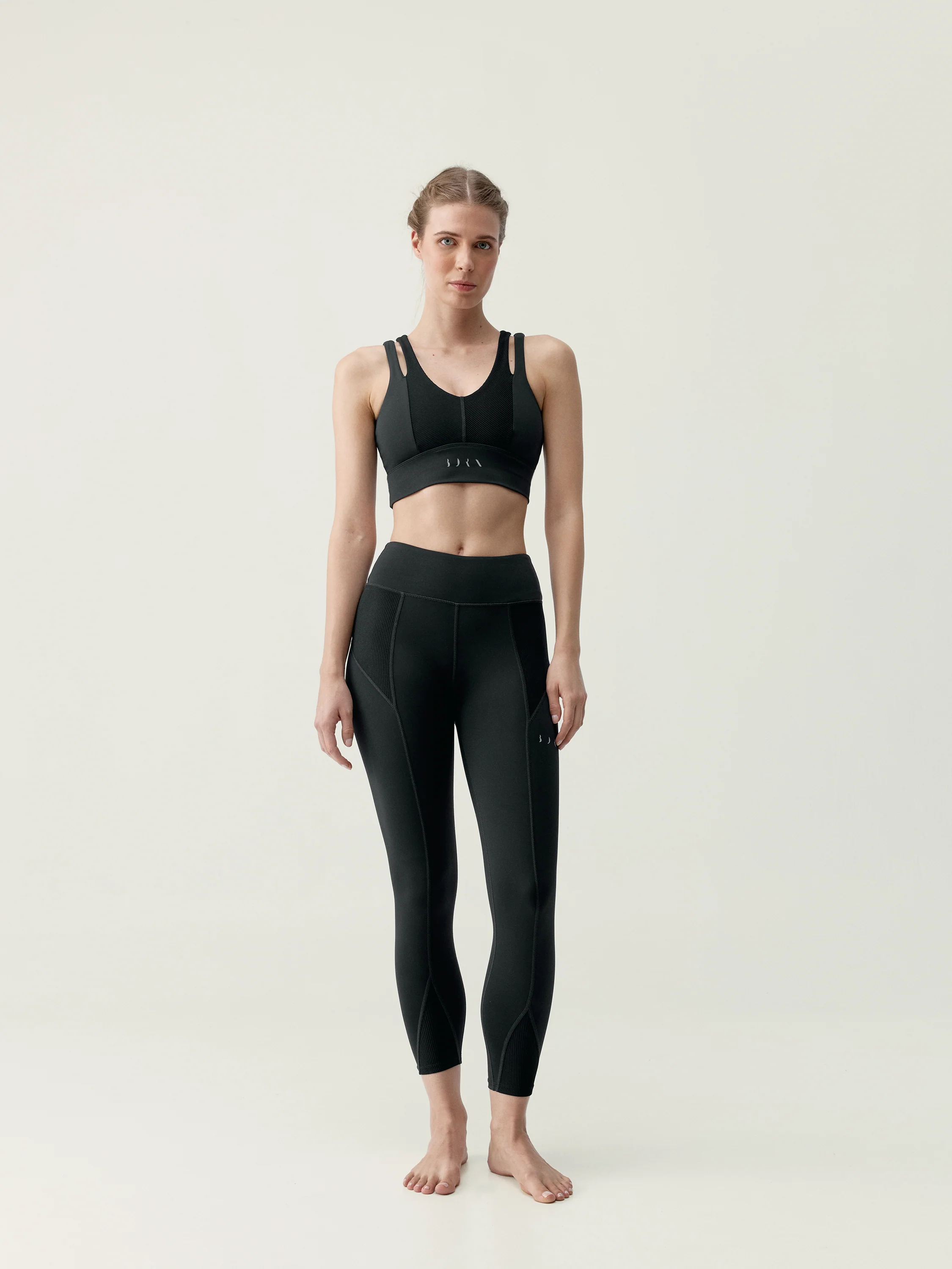 Top Reka Black - Image 4